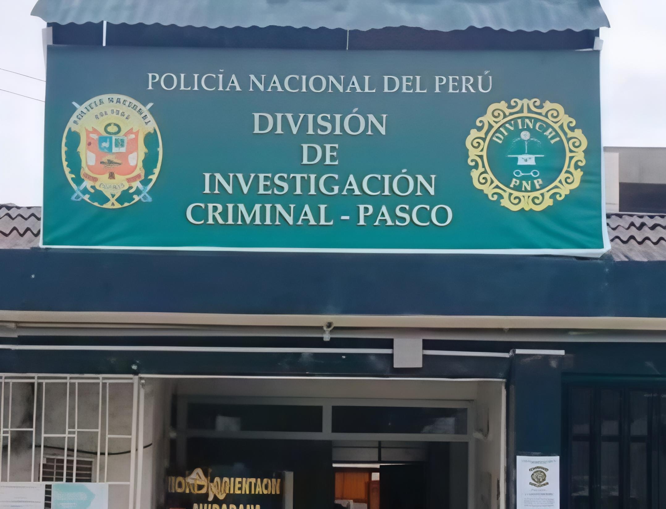 Policía interviene a hombre tras hallar unos 50 kilos de cocaína en camioneta