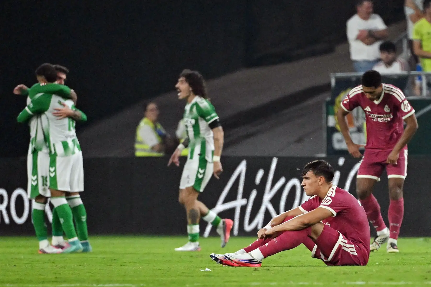 Real Madrid cae 1-0 ante Betis y sufre su primera derrota en La Liga