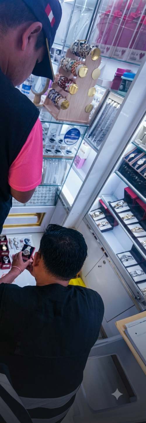 Operativo pone bajo la lupa venta de relojes de lujo sin sustento aduanero