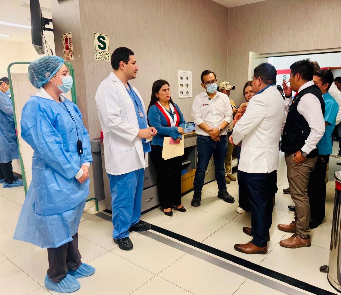 Ministro plantea eventual referéndum para decidir si Salud y Educación continúan bajo los gobiernos regionales