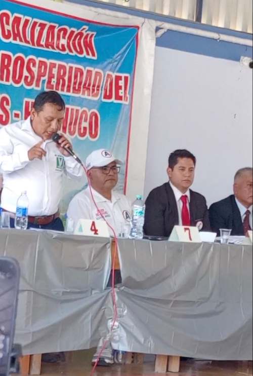 Nadie toca el transporte, dice un candidato; otro le responde con cinco medidas y ninguna cifra