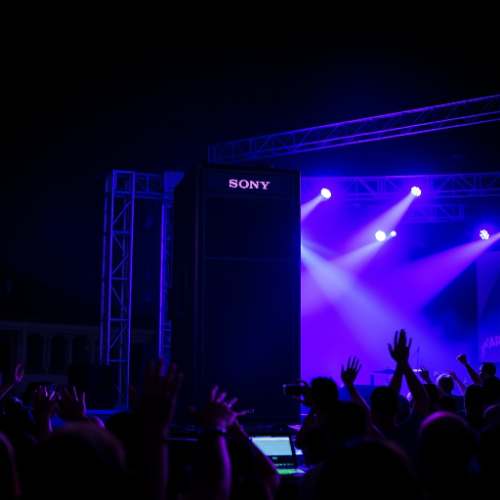 Sony renueva su gama de altavoces para fiestas con los ULT TOWER y hasta 2.150 W de potencia