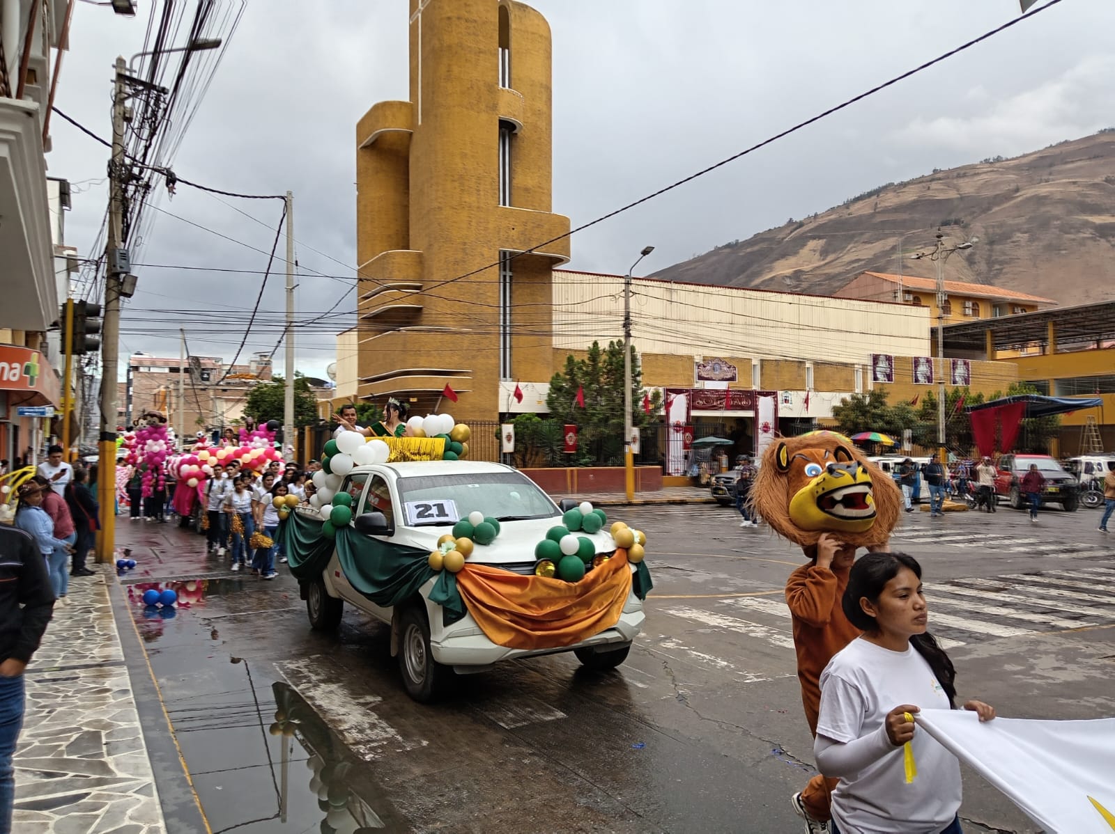 Corso de entidades financieras recorre Huánuco e inicia sus olimpiadas de 2026