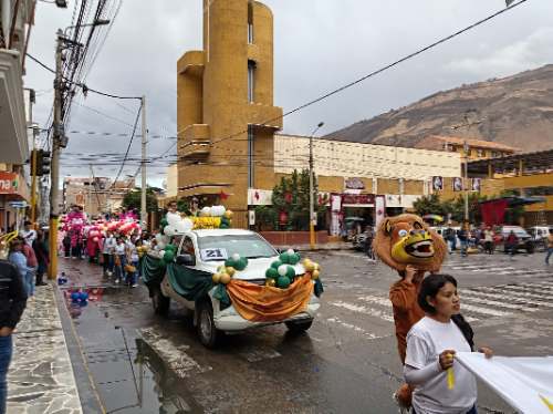 Corso de entidades financieras recorre Huánuco e inicia sus olimpiadas de 2026