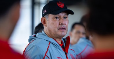 Reynoso suma otra caída con Necaxa