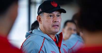 Reynoso suma otra caída con Necaxa