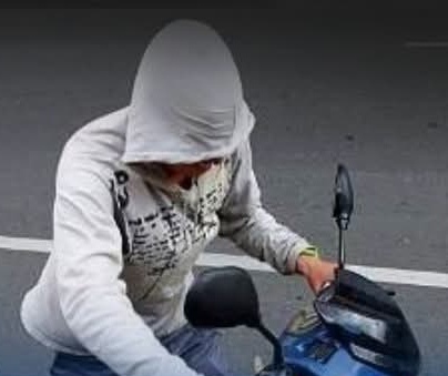 Condenan a dos sujetos sorprendidos mientras sustraían una motocicleta durante la madrugada