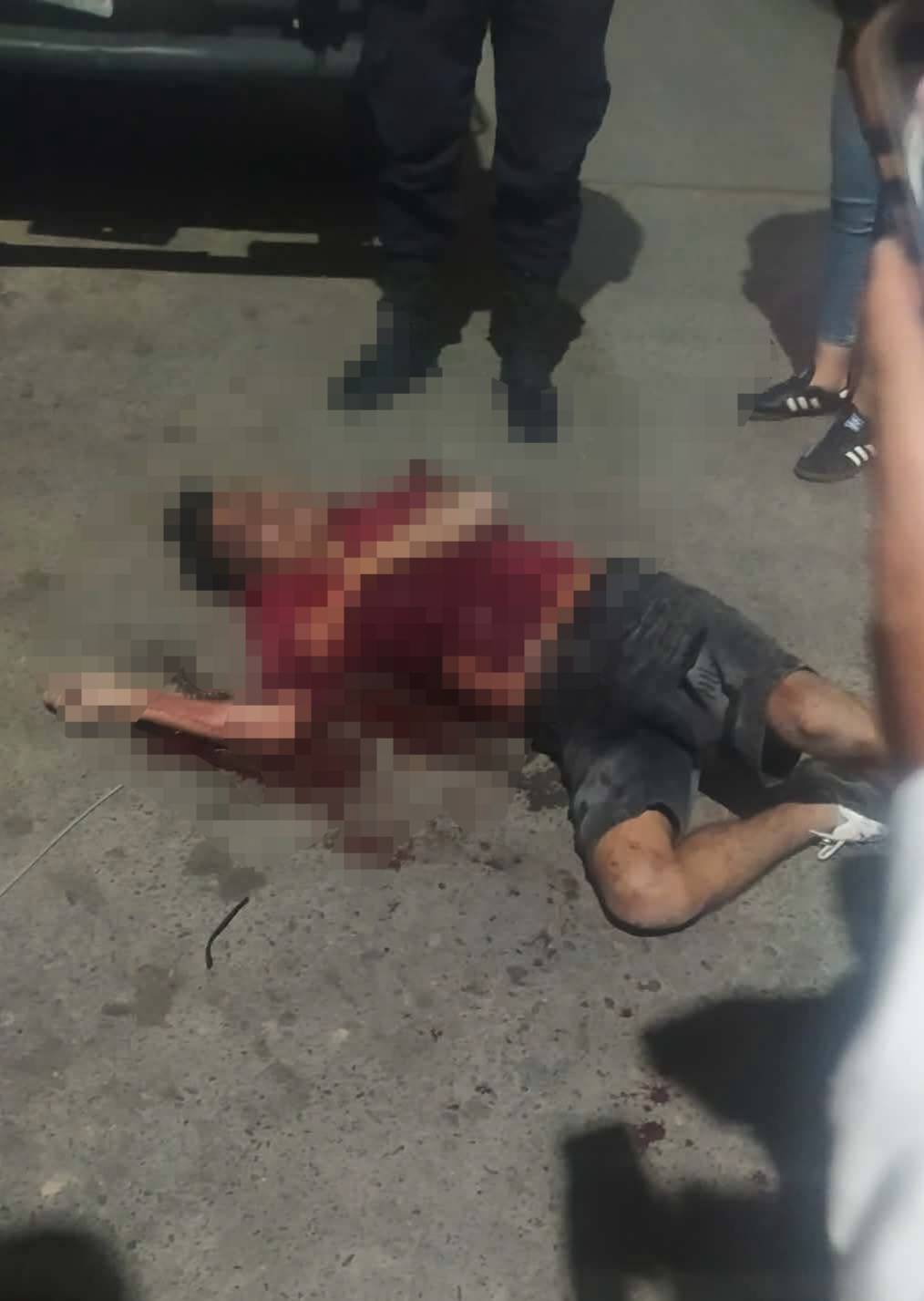 Joven de 23 años muere tras recibir cinco puñaladas durante una gresca