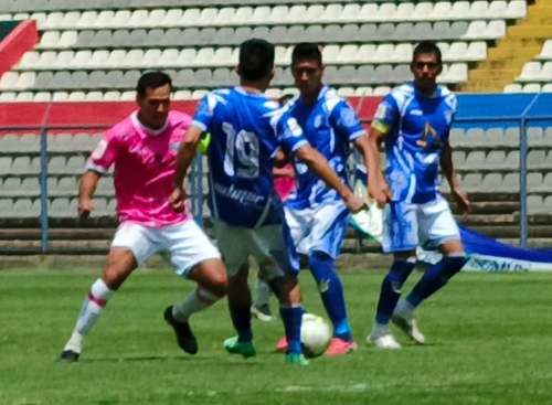 Evza se complica en Copa Perú