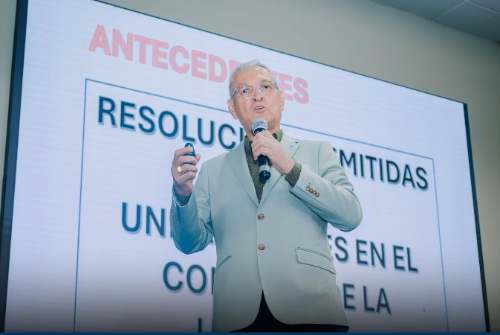 Unheval alista el ascenso automático de sus docentes. «La lucha es en Lima» afirmó el rector