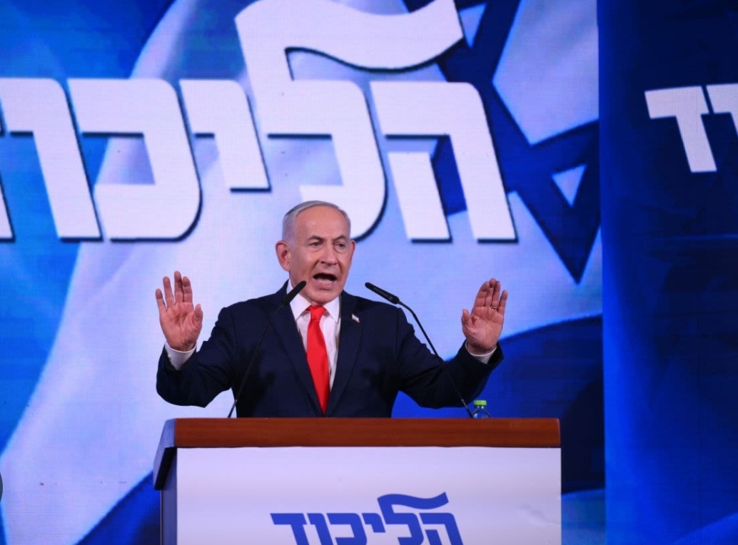 Netanyahu queda sin mayoría y enfrenta negociaciones para conservar el poder