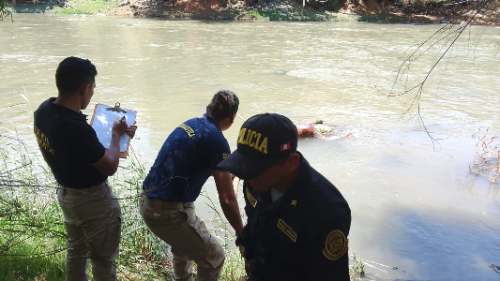 Hallan cuerpo de un hombre en el río Huallaga tras alerta de vecinos