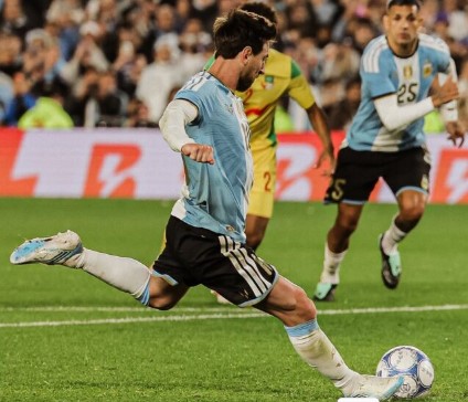ADIÓS ÍDOLO
