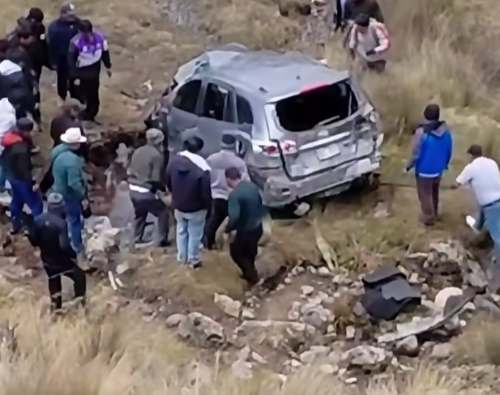Búsqueda familiar termina con hallazgo de adolescente fallecida y una acompañante herida tras despiste