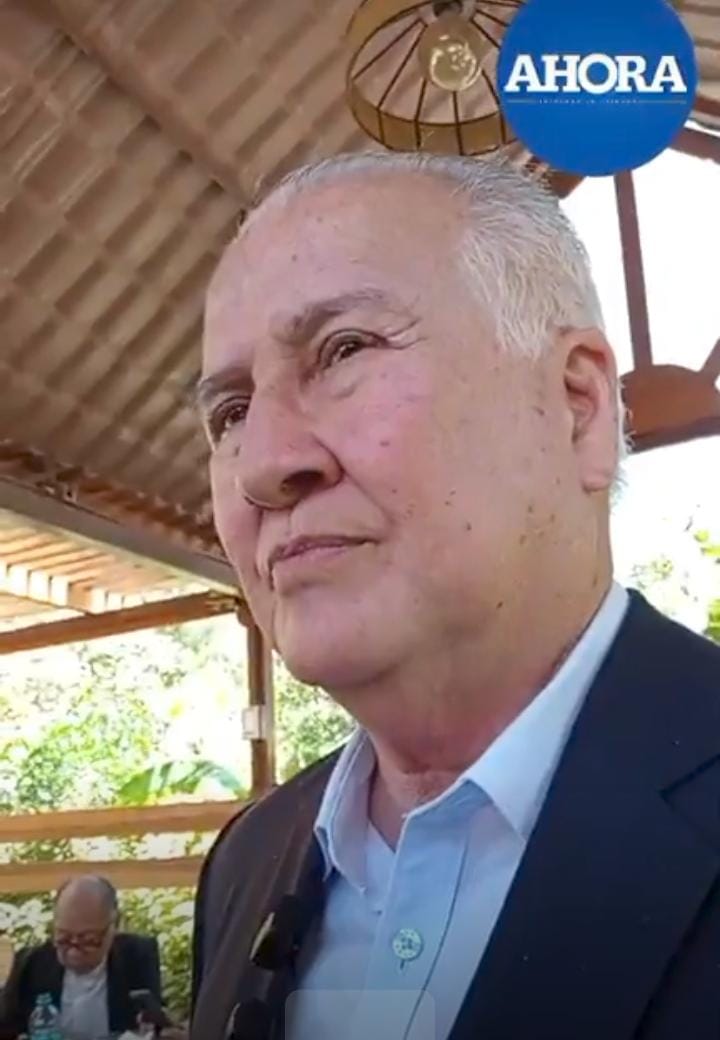 Senador López Chau advierte: Ascensos docentes sin presupuesto llevarán a una crisis