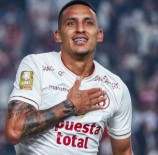 Valera sueña con los cien goles