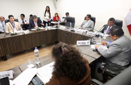 Gobierno prepara medidas económicas para enfrentar El Niño y contener riesgos externos