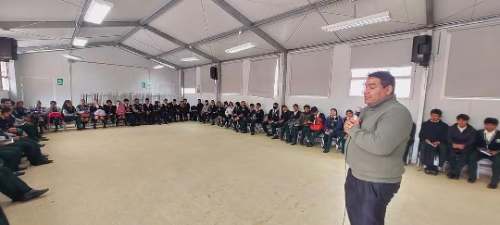 Escolares de La Unión dialogarán con escritor Ronald Leiva en conversatorio literario