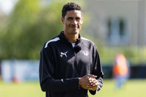 Raphaël Varane lanza '+ Fort', plataforma para asesorar a futbolistas en salud y patrimonio