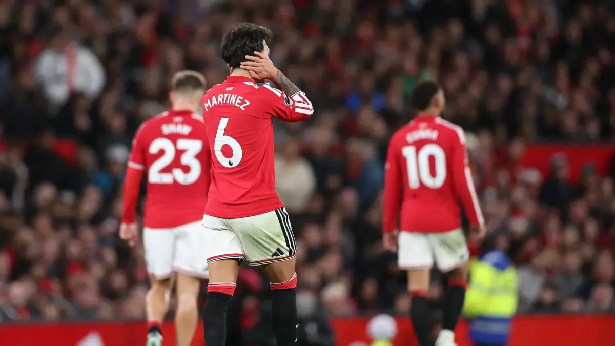 Nico Paz marca a los 3' y el Como se adelanta al United en la Champions