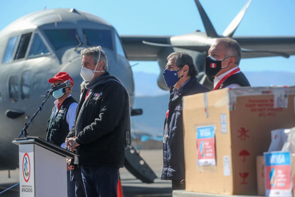 Presidente Sagasti viaja a región Huánuco para entregar 13 000 dosis de vacunas