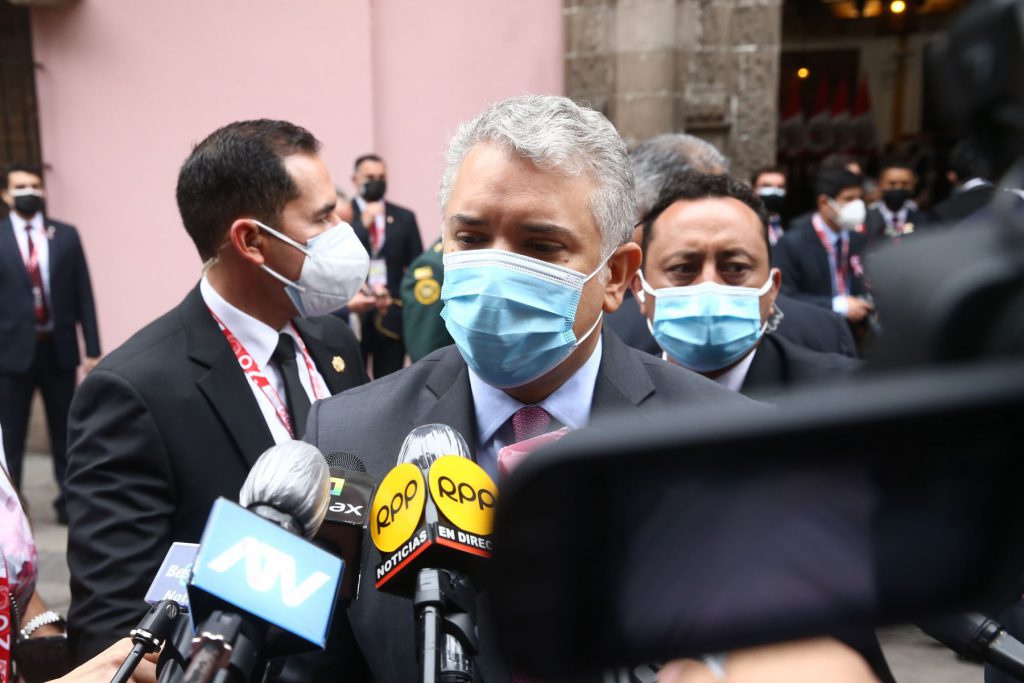 Iván Duque destaca hermandad e historia compartida entre el Perú y Colombia