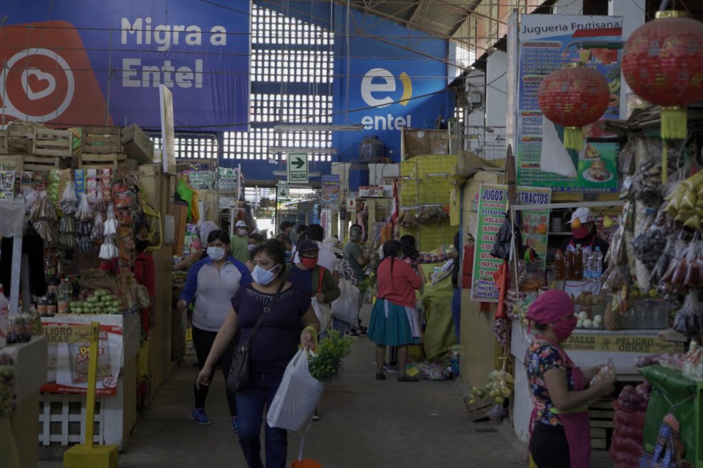 El 70% de los negocios en Huánuco no cumplen con la cuarentena