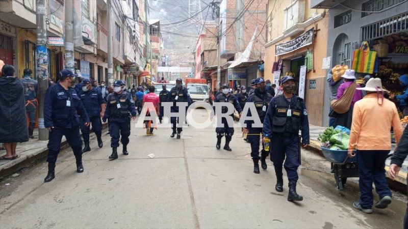 PNP podrá detener en casas y denunciar a los que organicen reuniones familiares