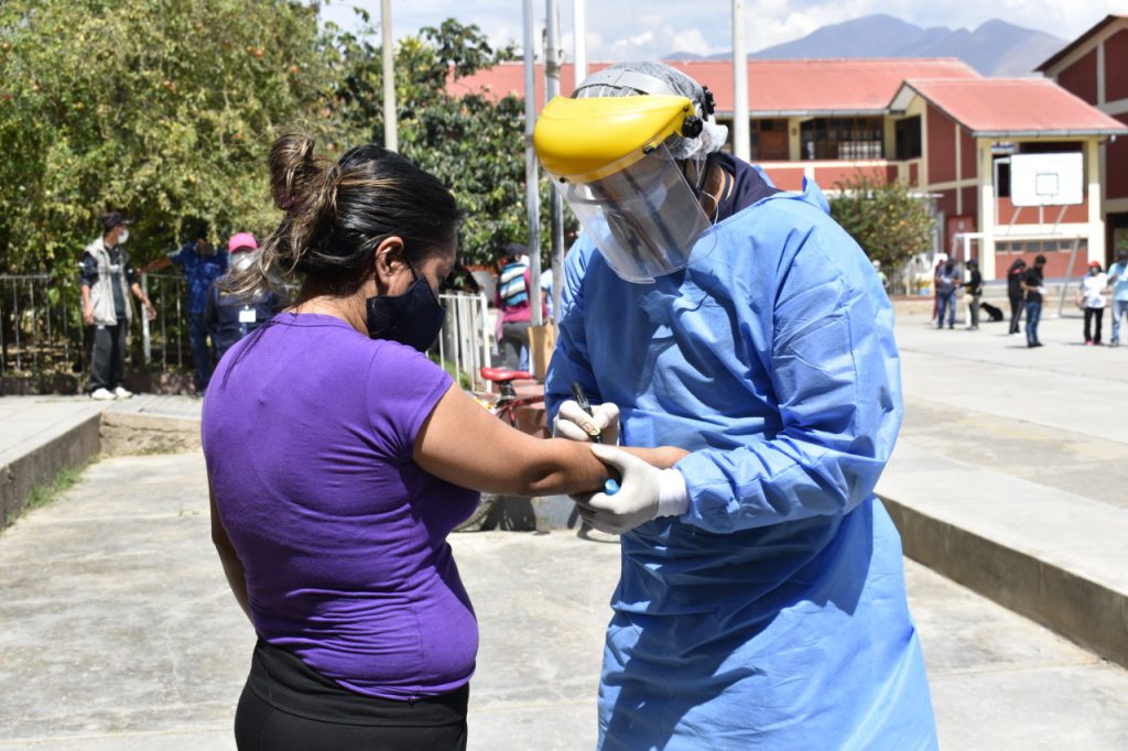 Perú ha aplicado cerca de 3 millones de pruebas COVID-19