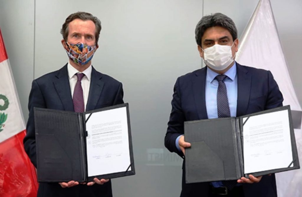 Perú y Francia suscriben convenio para que estudiantes aprendan francés