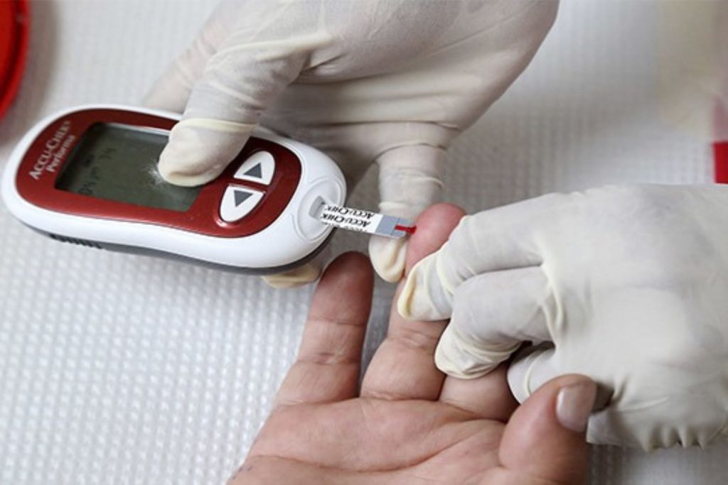 Más del 43 % de pacientes fallecidos por covid-19 en el Perú era diabético