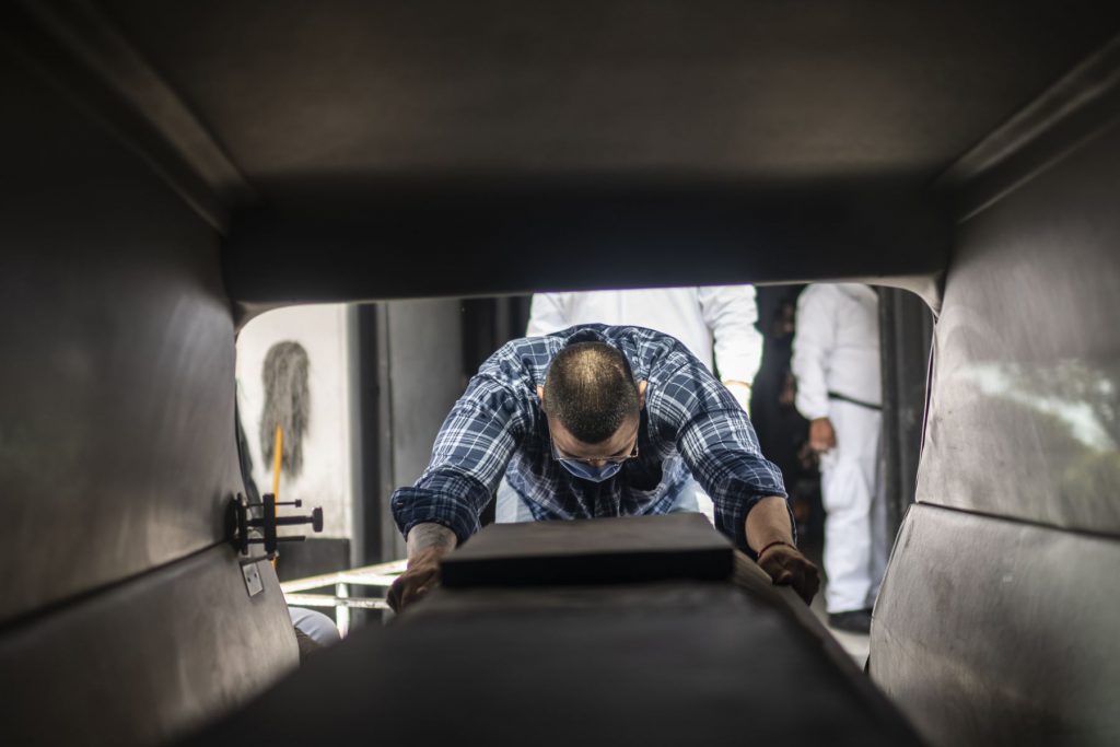 Perú es el país con mayor tasa de mortalidad por COVID-19 a nivel mundial