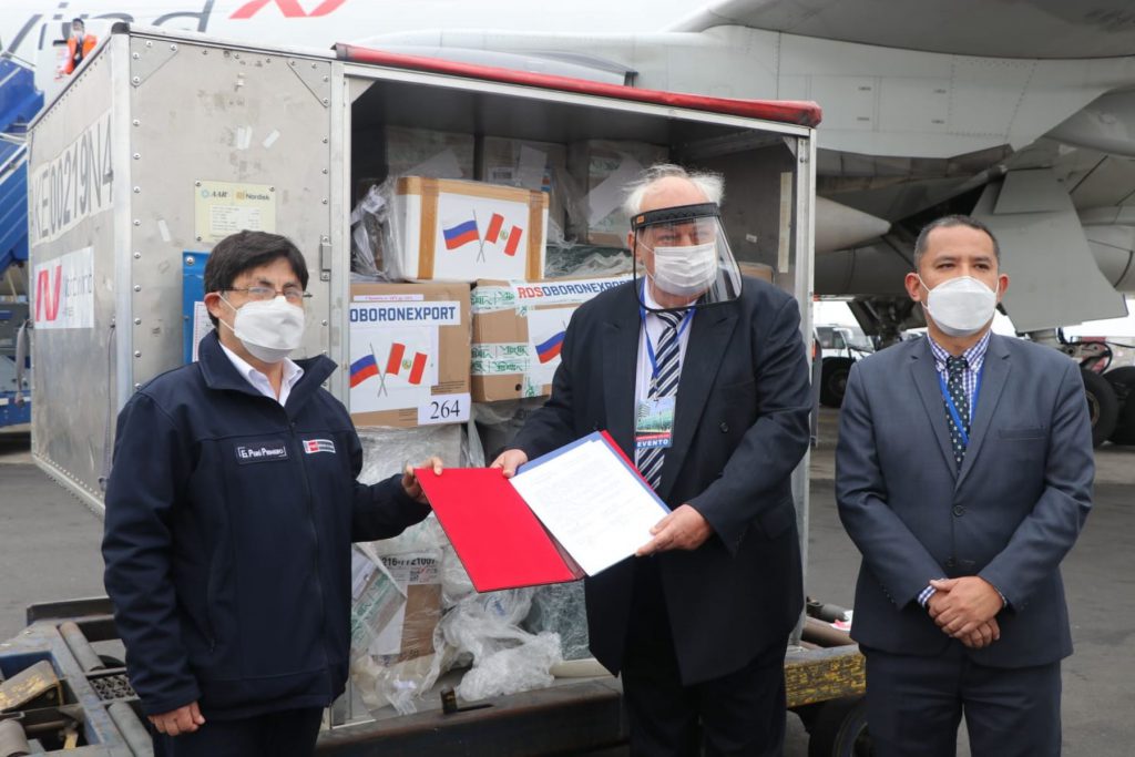 Rusia donó al Perú 50 000 pruebas moleculares