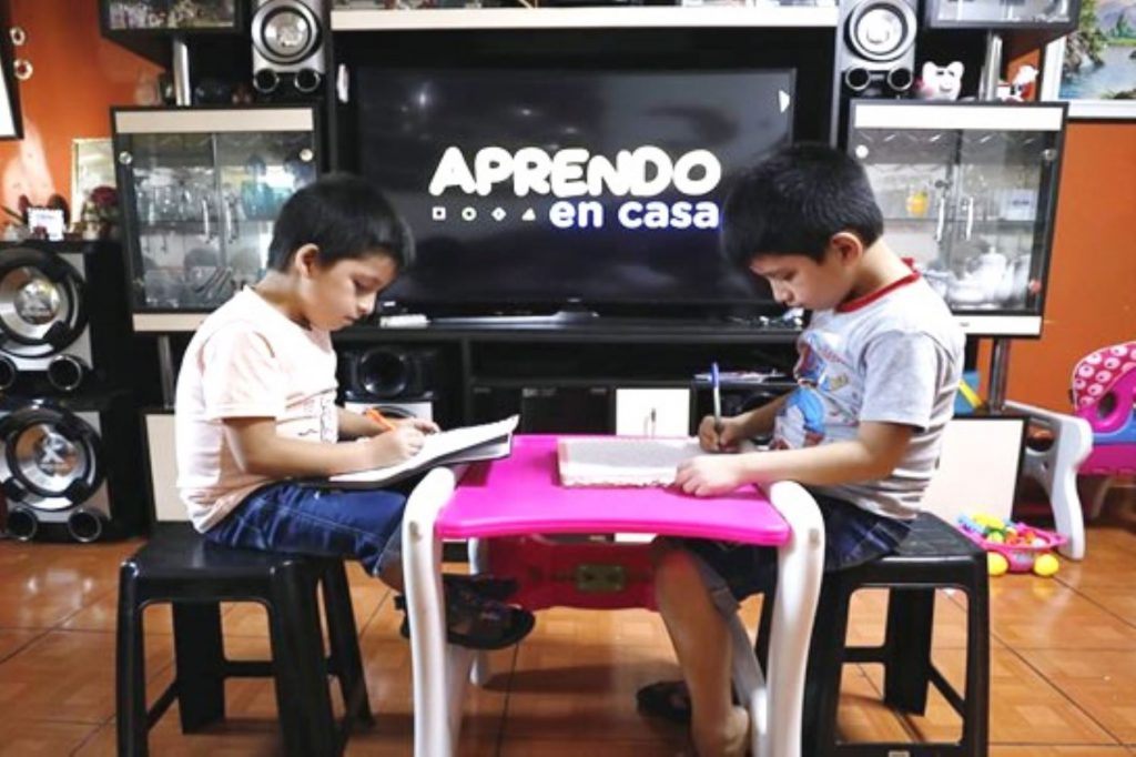 acompañamiento docente llega al 85.9 % de las familias en Perú