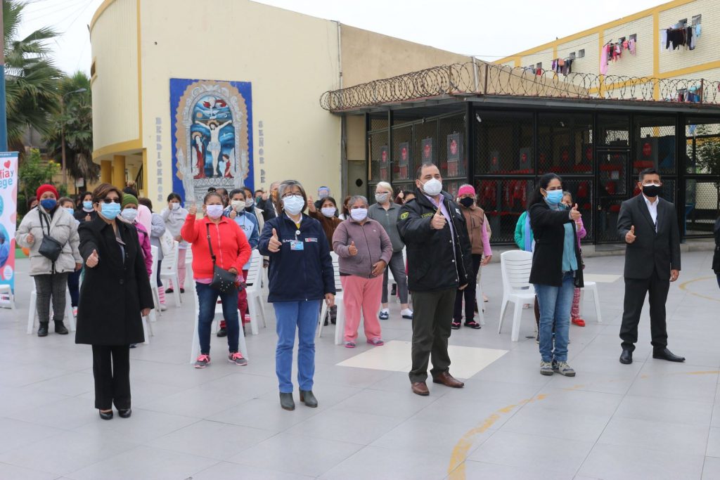 Minsa vacunará a población vulnerable de todos los penales del Perú