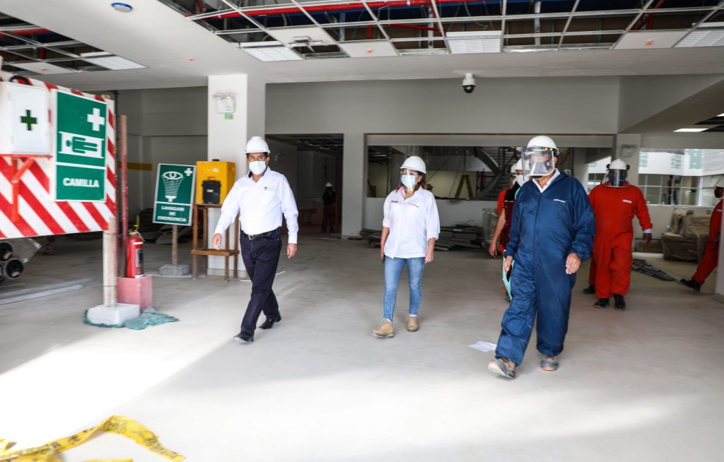 Ministra Barrios anuncia 8 millones de soles para contratación personal de salud por COVID-19