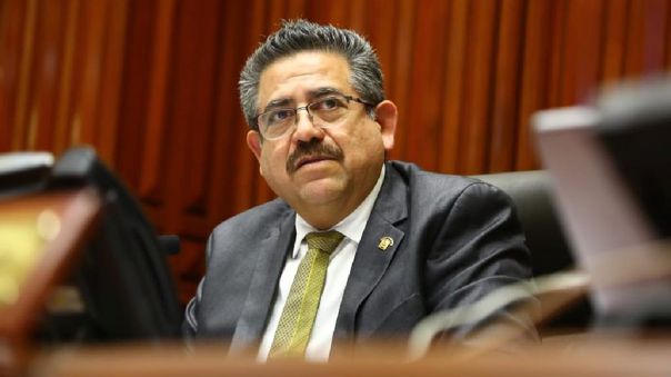 Congreso rechazó admitir a debate la moción de censura contra Manuel Merino.