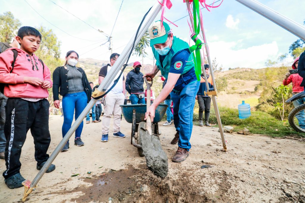 Rehabilitación y mejoramiento de carreteras