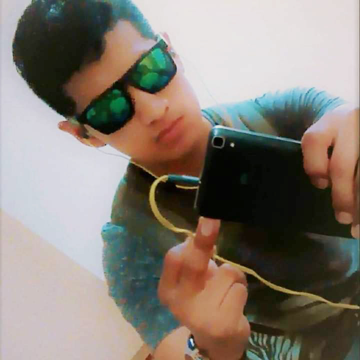 Muere joven cuando aprendía a manejar moto