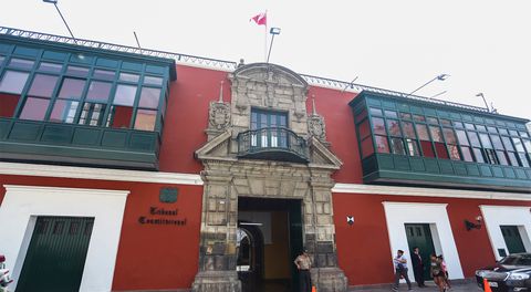 Comisión Especial aprueba anteproyecto de reglamento para elegir miembros del TC