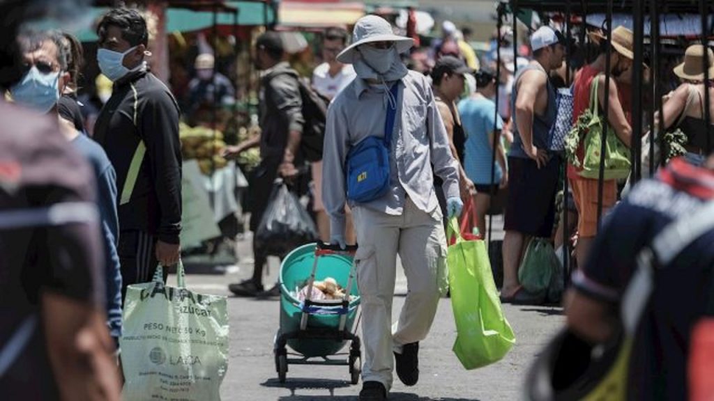 Minsa reporta más de 788 mil casos y 31 938 fallecidos por la COVID-19 en Perú