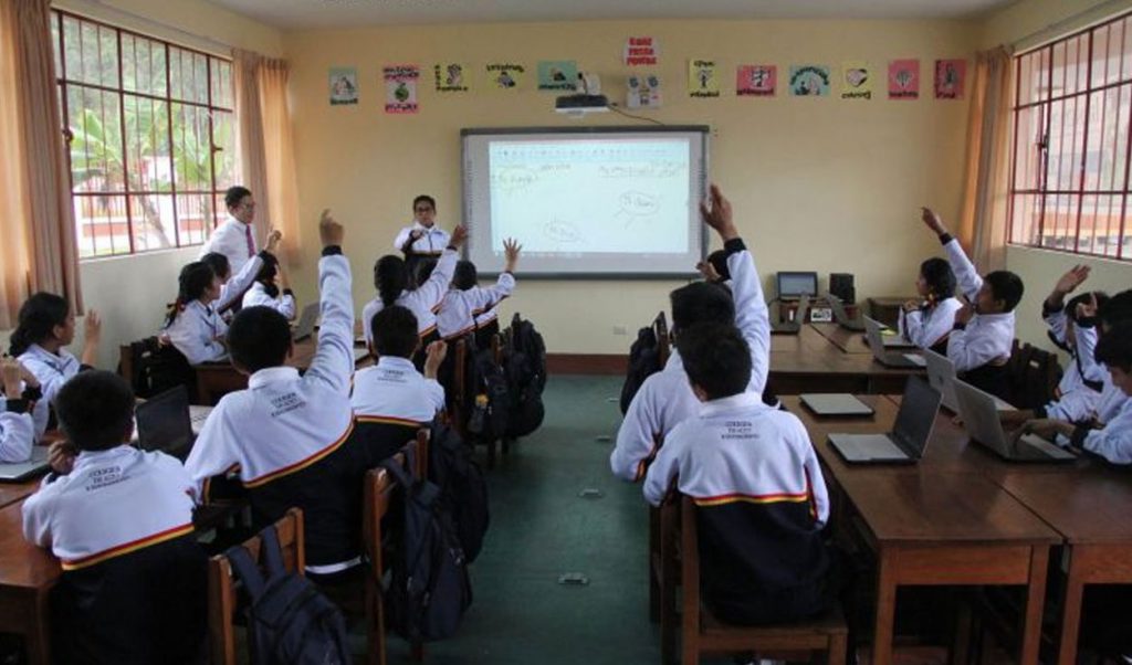 Escolares en clases virtuales serán promovidos automáticamente