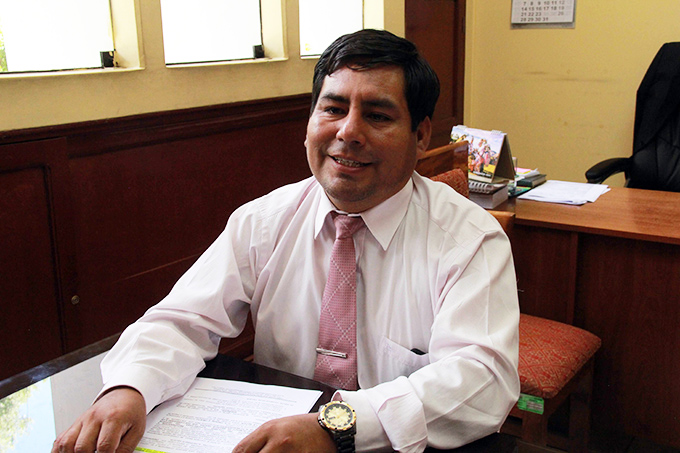 Aseguran que ley de reinserción docente es retrógrada