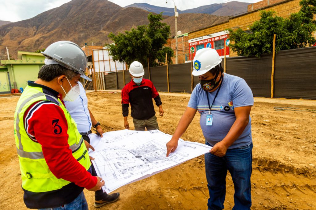 Comienza construcción de parque infantil Mi Angel en Paucarbamba