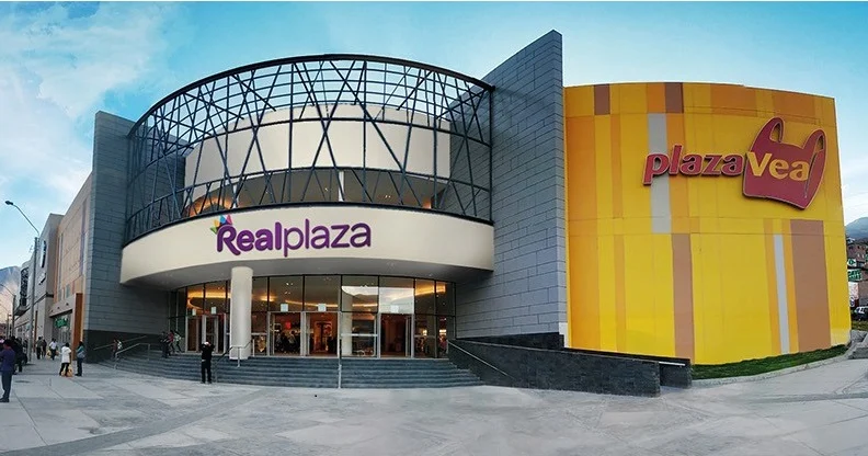 cámara de comercio real plaza
