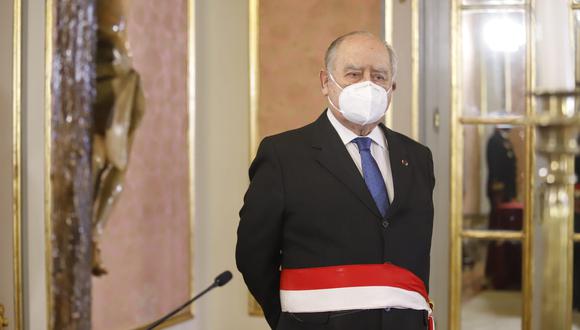 Flores-Aráoz dialogará con bancadas antes de pedir voto de confianza