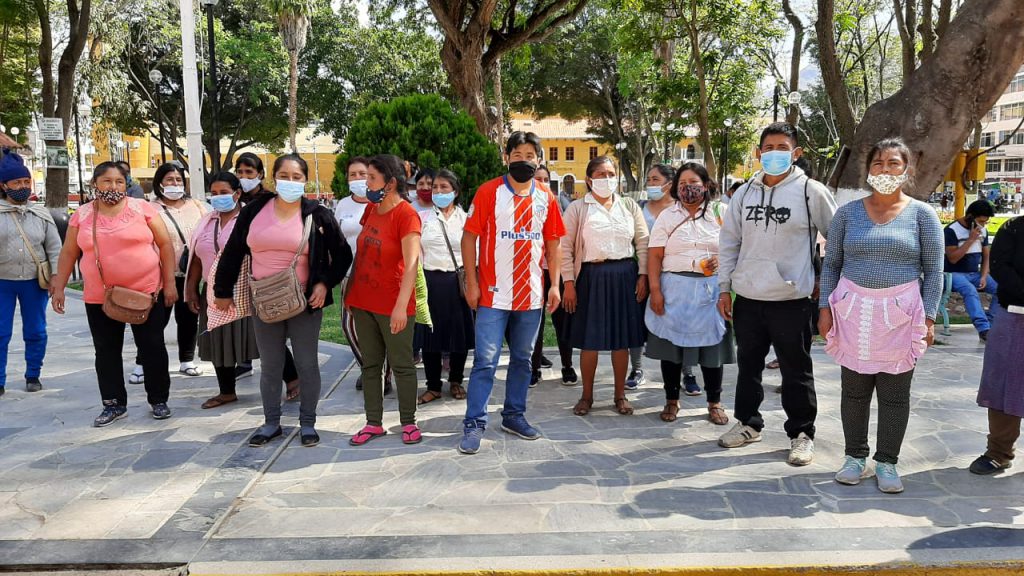 Denuncian abusos del serenazgo en el mercado de Puelles