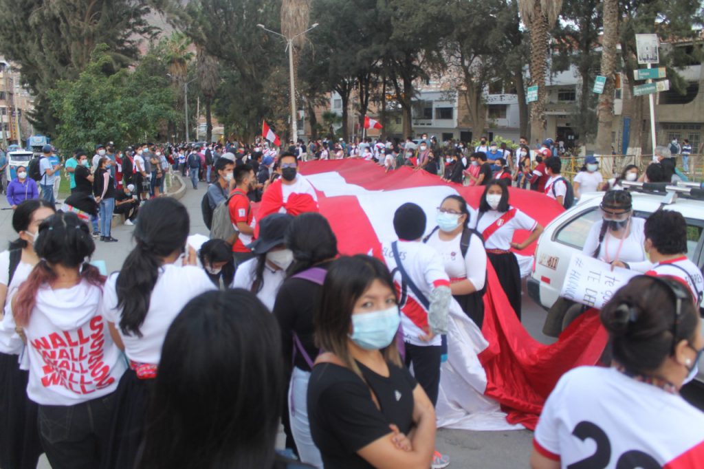 Miles de huanuqueños protestaron en rechazo al gobierno de Manuel Merino