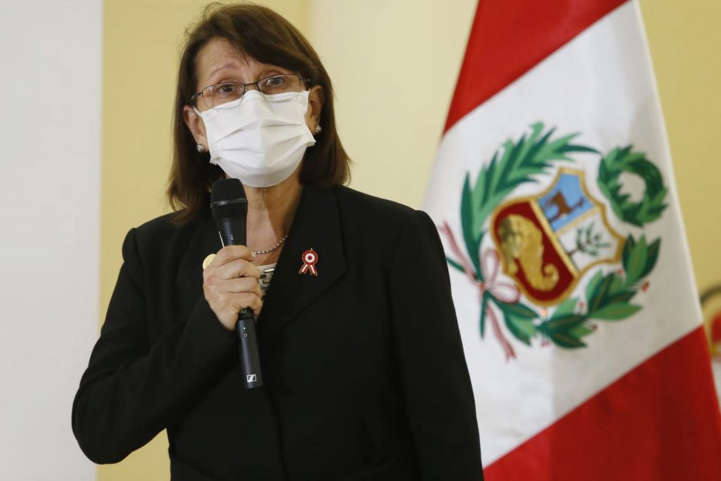 MINISTRA DE SALUD PRIORIZARÁ A HUÁNUCO EN ATENCIÓN COVID-19