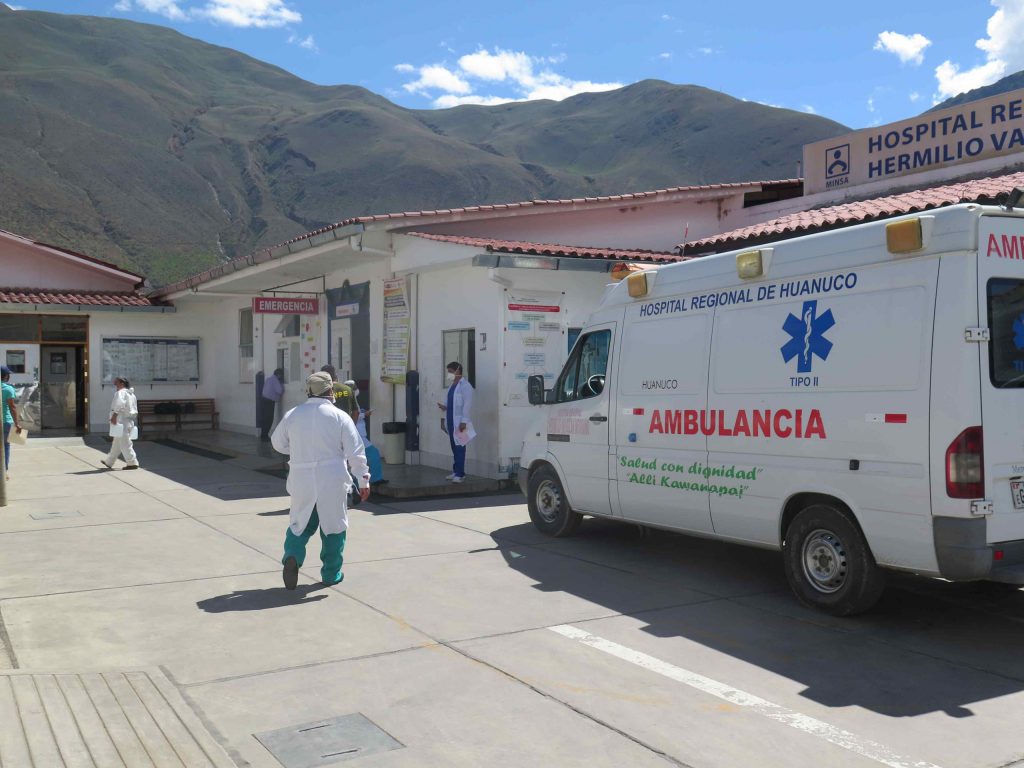 Decana del Colegio de Médicos: sistema de salud colapsó en Huánuco